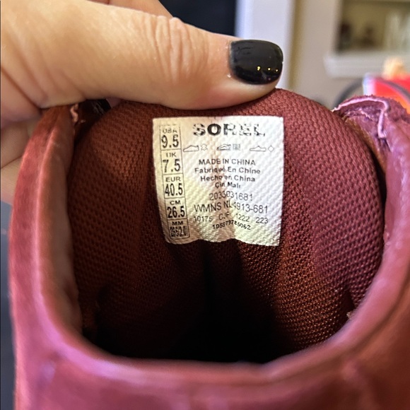 Sorel Wedge Out N About boots Red/ Burgandy Women’s 9.5 - Picture 6 of 8